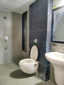Common Bathroom Image of 600 Sq.ft 1 BHK Apartment / Flat for sale in Raunak 108, Kasarvadavali Thane for Rs. 6600000
