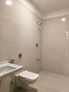 Common Bathroom Image of 2940 Sq.ft 4 BHK Apartment / Flat for sale in Lodha Massimo, Baner Pune for Rs. 40000000