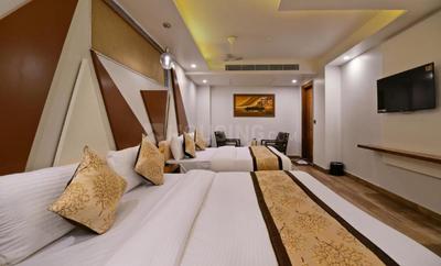 Bedroom Image of STAY ROYAL LUXURY PG in Sector 43, Gurgaon