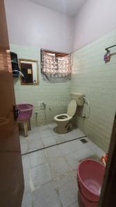 Image of 2400 Sq.ft 4 BHK Independent House for rent in Mahalakshmipuram, Bengaluru for Rs. 300000