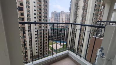 Image of 920 Sq.ft 2.5 BHK Apartment / Flat for sale in Amrapali Dream Valley 2, Noida Extension, Greater Noida for Rs. 6800000