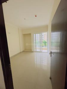 Bedroom Image of 1650 Sq.ft 3 BHK Apartment / Flat for sale in Amrapali Crystal Homes Phase 1, Sector 76 Noida for Rs. 23500000