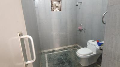 Bathroom Image of 1440 Sq.ft 1 BHK Independent House for rent in Sector 46 Gurgaon for Rs. 23500