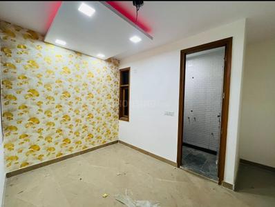 Bedroom Image of 650 Sq.ft 2 BHK Builder Floor for sale in Govindpuri New Delhi for Rs. 4000000