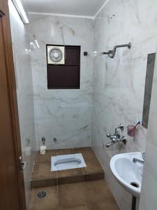 Bathroom Image of 1330 Sq.ft 3 BHK Apartment / Flat for sale in Civil Lines Raipur for Rs. 9000000