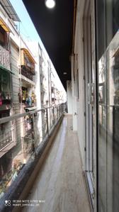 Balcony Image of 1000 Sq.ft 3 BHK Builder Floor for sale in Lado Sarai New Delhi for Rs. 7000000