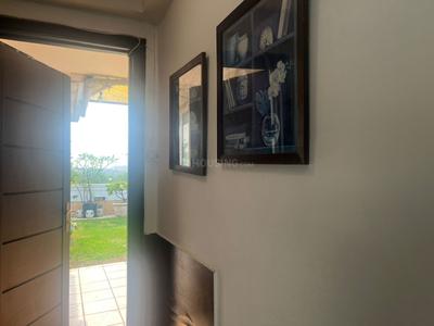 Bedroom Image of 1500 Sq.ft 3 BHK Independent House for rent in Chittaranjan Park New Delhi for Rs. 80000