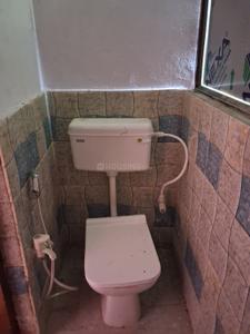 Bathroom Image of 1700 Sq.ft 2 BHK Builder Floor for rent in Haraipur Jaunpur for Rs. 14000