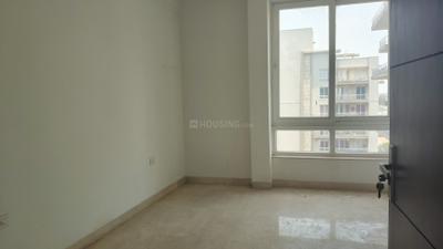 Bedroom Image of 2950 Sq.ft 4 BHK Apartment / Flat for rent in Puri Diplomatic Greens, Sector 110A Gurgaon for Rs. 74100
