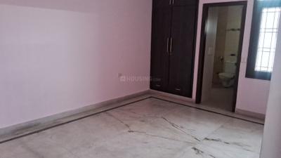 Bedroom Image of 3800 Sq.ft 4 BHK Builder Floor for rent in Sector 120 Noida for Rs. 37000