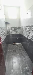 Bathroom Image of 500 Sq.ft 1 BHK Independent House for rent in Thandalam Chennai for Rs. 11000