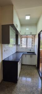 Kitchen Image of 1100 Sq.ft 2 BHK Builder Floor for rent in HSR Layout Bengaluru for Rs. 40000