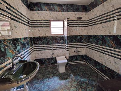 Image of 3000 Sq.ft 4 BHK Villa for rent in NG Ashwaraj Bungalows, Prahlad Nagar, Ahmedabad for Rs. 50000