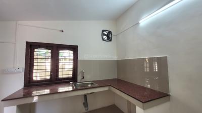 Kitchen Image of 1500 Sq.ft 3 BHK Independent House for rent in Vyttila Kochi for Rs. 25000
