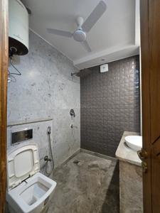 Bathroom Image of 1710 Sq.ft 3 BHK Builder Floor for rent in Preet Vihar New Delhi for Rs. 65000