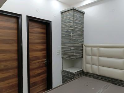 Bedroom Image of 750 Sq.ft 2 BHK Builder Floor for rent in Sector 24 Rohini New Delhi for Rs. 17000