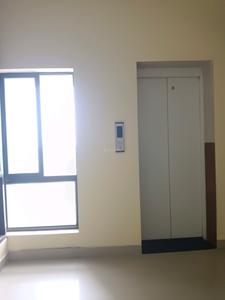 Lift Image of 939 Sq.ft 3 BHK Apartment / Flat for rent in Gems City, Uttar Kazirhat Kolkata for Rs. 14000