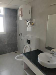 Bathroom Image of 2790 Sq.ft 4 BHK Apartment / Flat for rent in Ambika LA Parisian , Sector 66 Mohali for Rs. 75000