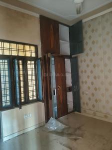 Bedroom Image of 1015 Sq.ft 3 BHK Independent House for rent in Sahastradhara Road Dehradun for Rs. 40000