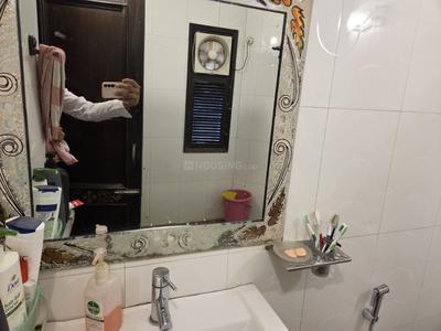 Image of 1250 Sq.ft 3 BHK Apartment / Flat for sale in Gazipur, New Delhi for Rs. 14000000