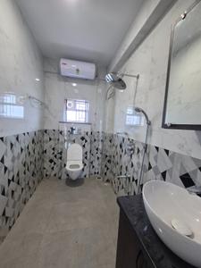 Bathroom Image of 2200 Sq.ft 4 BHK Builder Floor for rent in R.K. Hegde Nagar Bengaluru for Rs. 50000