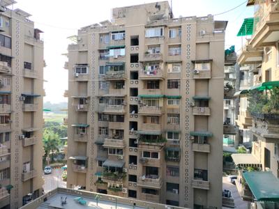Bedroom One Image of 2000 Sq.ft 3 BHK Apartment / Flat for sale in CGHS Palm Court Apartment, Sector 19 Dwarka New Delhi for Rs. 29500000