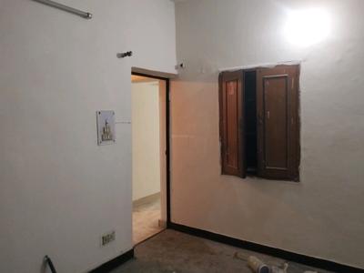 Bedroom Image of 1400 Sq.ft 4 BHK Apartment / Flat for sale in DDA Flats, Vikaspuri New Delhi for Rs. 9000000