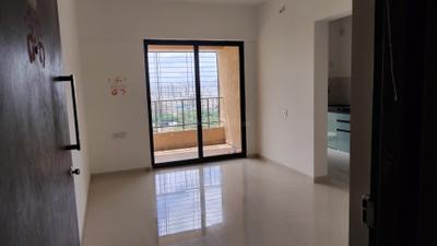 Living Room Image of 560 Sq.ft 2 BHK Apartment / Flat for rent in Shapoorji Pallonji Joyville Hadapsar Annexe, Shewalewadi Pune for Rs. 22000