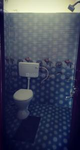 Bathroom Image of 900 Sq.ft 2 BHK Independent House for rent in Vidyaranyapura Bengaluru for Rs. 15000