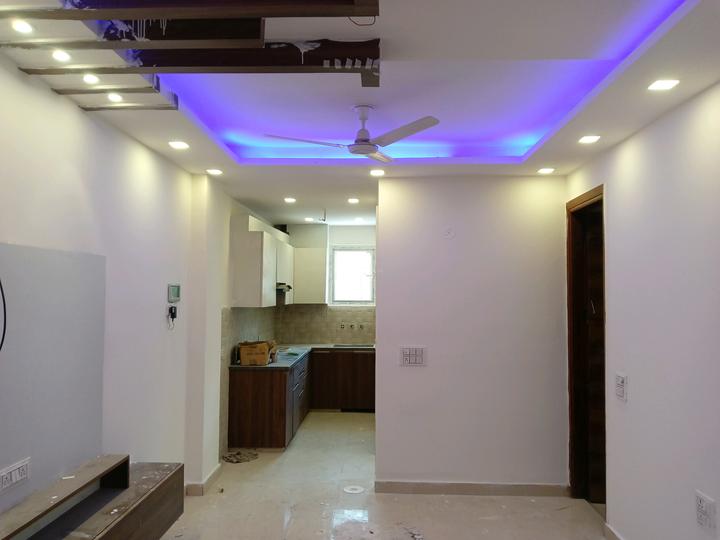 2 BHK 700 Sqft Independent Floor for sale at Mahavir Enclave, New Delhi