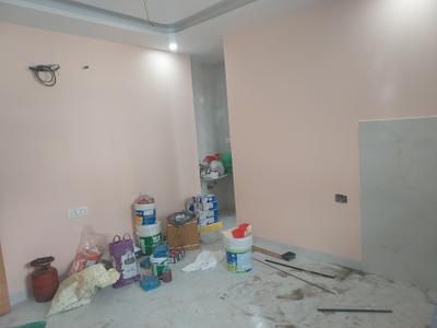 Living Room Image of 350 Sq.ft 1 BHK Builder Floor for rent in Pochanpur Colony New Delhi for Rs. 15000
