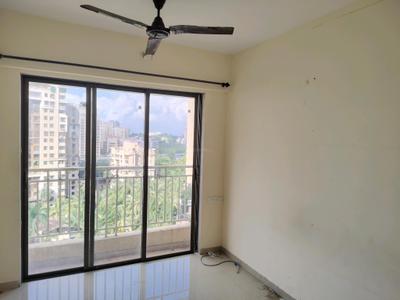 Living Room Image of 780 Sq.ft 1 BHK Apartment / Flat for rent in Raunak Bliss, Kasarvadavali Thane for Rs. 18009