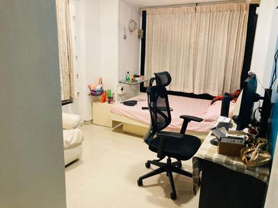 Hall Image of Boy in Goregaon West, Mumbai