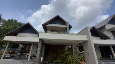 Image of 4200 Sq.ft 4.5 BHK Independent House for sale in Kakkanad, Kochi for Rs. 37500000