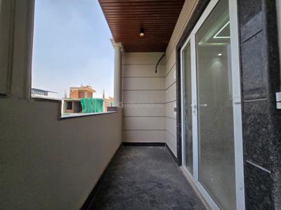 Balcony Image of 1350 Sq.ft 3 BHK Builder Floor for sale in Surajmal Vihar New Delhi for Rs. 31000000