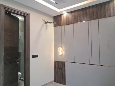 Bedroom Image of 1350 Sq.ft 3 BHK Builder Floor for sale in Paschim Vihar New Delhi for Rs. 27500000