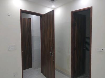 Bedroom Image of 540 Sq.ft 2 BHK Builder Floor for rent in New Ashok Nagar New Delhi for Rs. 20000