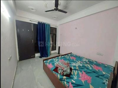Bedroom Image of prince pg in Sector 63 A, Noida