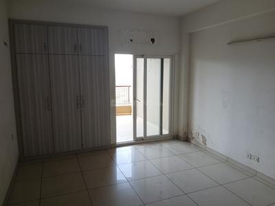 Bedroom Image of 2190 Sq.ft 3 BHK Apartment / Flat for sale in Gulshan Vivante, Sector 137 Noida for Rs. 32000000