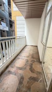 Balcony Image of 1100 Sq.ft 2 BHK Apartment / Flat for sale in Sector 73 Noida for Rs. 4075000