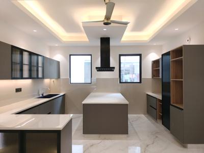 Kitchen Image of 3600 Sq.ft 4 BHK Builder Floor for sale in Sector 85 Faridabad for Rs. 36000000