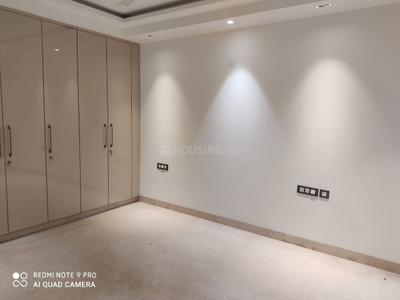 Bedroom Image of 2520 Sq.ft 4 BHK Builder Floor for sale in Punjabi Bagh New Delhi for Rs. 47500000