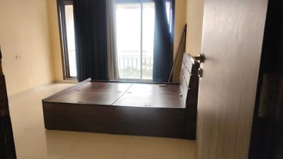 Bedroom Image of 2650 Sq.ft 4 BHK Apartment / Flat for rent in Platinum The Springs, Kalamboli Navi Mumbai for Rs. 65000