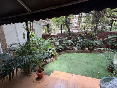 Balcony Image of 3500 Sq.ft 4 BHK Apartment / Flat for rent in Malabar Hill Mumbai for Rs. 1200000