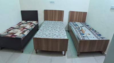 Hall Image of Divine part-2 pg in Sector 66, Noida