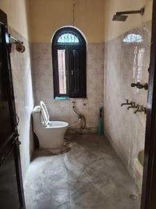 Bathroom Image of 5500 Sq.ft 4 BHK Builder Floor for rent in Rundh Bhakhera Alwar for Rs. 40000