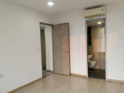 Bedroom Image of 2800 Sq.ft 4 BHK Apartment / Flat for sale in Shapoorji Pallonji The Designate, Santacruz West Mumbai for Rs. 160000000