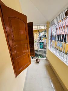 Balcony Image of 800 Sq.ft 2 BHK Independent House for rent in Kaikhali Kolkata for Rs. 10000