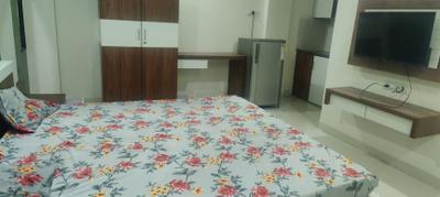1 RK Independent Builder Floor