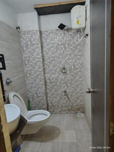 Bathroom Image of 3000 Sq.ft 4 BHK Independent House for rent in Jaldeep Casa, Bopal Ahmedabad for Rs. 55000